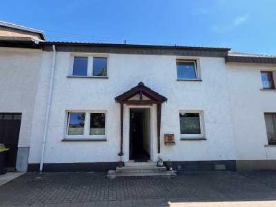Schönes Einfamilienhaus in absolut ruhiger Wohnlage von Hülzweiler