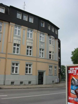 Offene Besichtigung am Dienstag, den 8. Juli 2025 um 12 Uhr :   2 Raumwunder mit Balkon zu erwerben!