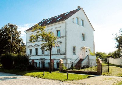 Vermietetes 4-Familien mit rückwärtigem Doppelhaus in Potsdam-Mittelmark