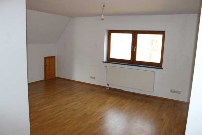 Freundliche und gepflegte 2-Zimmer-Wohnung in Apfeldorf