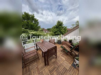 Tauschwohnung: Ruhige und lichtdurchflutete DG Wohnung mit großem Balkon