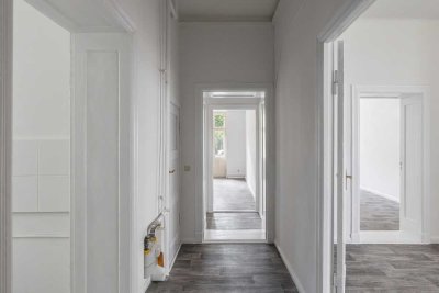 * Frisch renovierte 3-Zimmer-Wohnung mit Balkon in Karlshorst! * Ohne Käuferprovision
