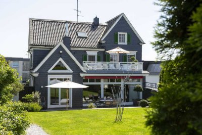 "Kaufpreisreduzierung" Stilvoll wohnen mit bergischem Charme - Wohlfühloase mit traumhaftem Garten