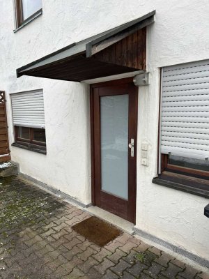 Einliegerwohnung 33 m2 sep.Eingang und Terasse