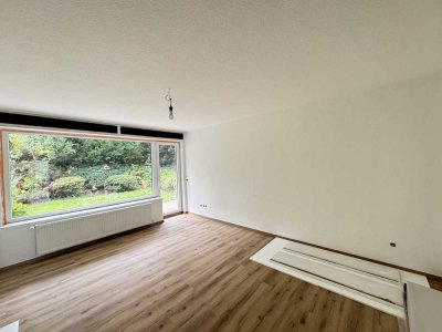 Seltene Gelegenheit | Moderne 2-Raum-Wohnung | Eigener Garten & Terrasse | Erstbezug nach Sanierung