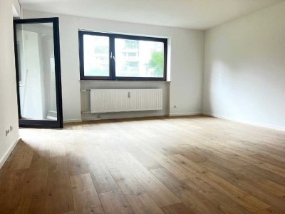 MAIER - Sofort verfügbar! Großzügige 2-Zi-Wohnung mit EBK und Westbalkon!
