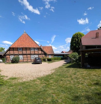 ***Mehrgenerationenhaus mit Ausbaureserve***