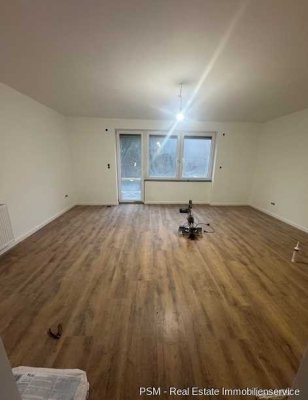 10363 - Modernes saniertes Einfamilienhaus mit Dachterrasse in Frankfurt-Praunheim