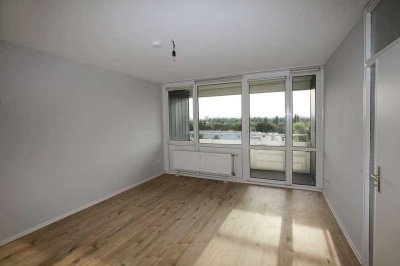 ERSTBEZUG Renovierte 2-Zimmer Wohnung mit Balkon in Ludwigshafen Pfingstweide