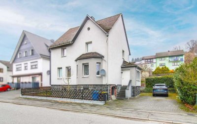Ihr Eigenheim mit viel Platz für die ganze Familie und einem großen Garten in Lixfeld