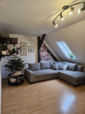 Helle 2-Zimmer-Wohnung DG in Dresden-Löbtau