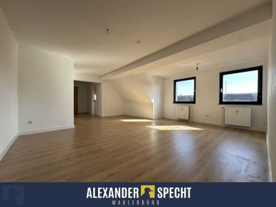 Frisch renovierte 3-Zimmer mit Küche