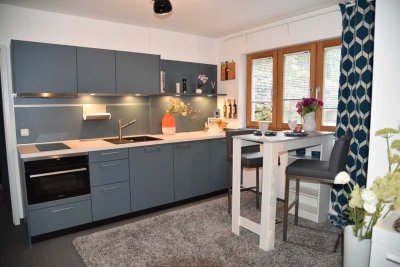 Auf Zeit: Stilvolle 1-Zimmer-Souterrain-Wohnung mit EBK in Kirchdorf an der Amper