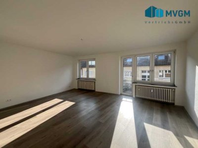 Großzügige 2 Zimmer Wohnung mit Balkon!