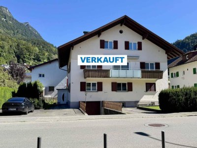 Großzügige 4 Zimmer Wohnung