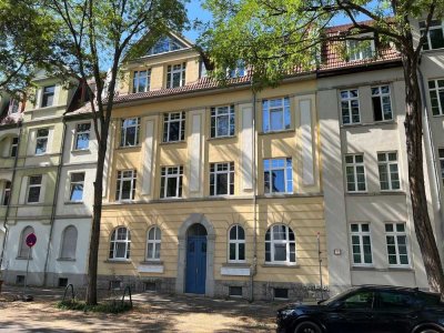 Kapitalanlage: Sonnige 2-Zimmer-Eigentumswohnung in Erfurt zu verkaufen