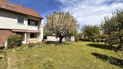 Ein Haus mit Aussicht & Möglichkeiten – Reiheneck mit Garten