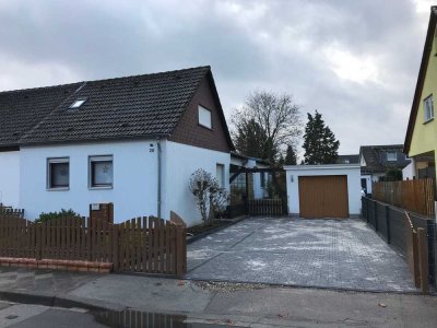 DHH mit fünf Zimmer+großem Garten  im Norden Mannheims in unmittelbarer Nähe zum Käfertaler Wald