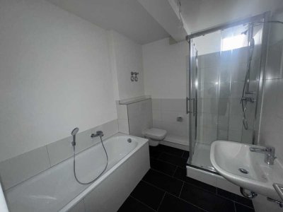 *Erstbezug nach Sanierung*  3-Raum Wohnung mit optimalem Schnitt*