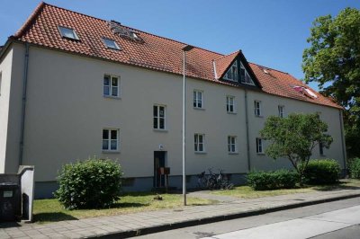 Im Stadtteil Görden: 3-Zimmer-Wohnung mit Badewanne