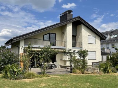 Geräumiges und familienfreundliches Einfamilienhaus mit großem Garten