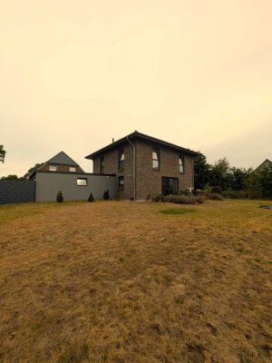 Gepflegtes Einfamilienhaus (Bj. 2020) in Wahlstedt mit Garage