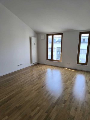 2-Zimmer-Neubau-Wohnung in guter Lage von Wolfratshausen