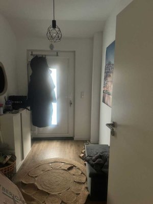 Moderne 3-Zimmer-Wohnung mit Balkon & Garage in Rommerskirchen-Evinghoven