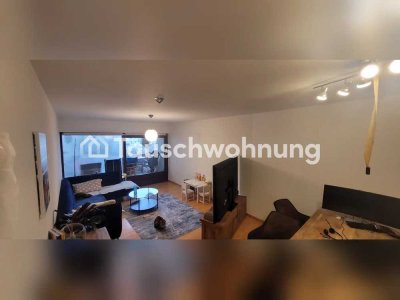 Tauschwohnung: Biete 2 Zimmer Wohnung mit sehr großen Balkon .. suche 3 Z.