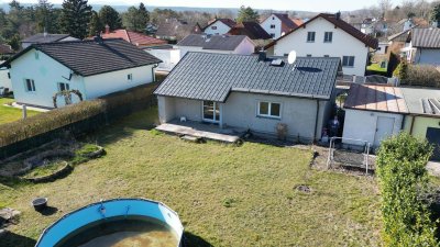 Sonniger Platz mit Bungalow (BJ 2016) mit Garten inkl. Terrasse und Garage!