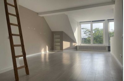 Traumhafte 3 Zimmer Sonnenwohnung mit Terrasse für 3 Jahre zu vermieten