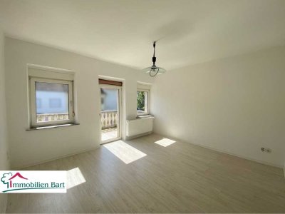 WOHNHAUS MIT 2 WOHNUNGEN IN TRASSEM