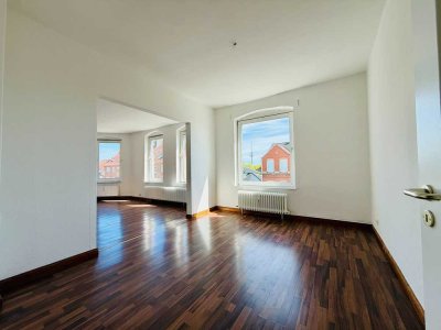 Renovierte Dreizimmerwohnung nähe Citti Park!