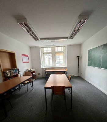 Goslar-Altstadt: Großzügige 5-Zimmerwohnung