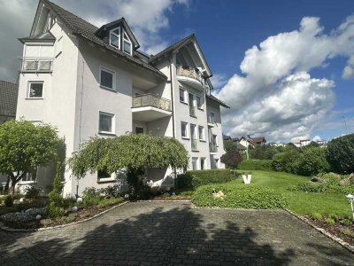 Licht, Luft und Sonne - Freundliche, neuwertige 1,5-Zimmer-Wohnung zur Miete in Ebersdorf bei Coburg