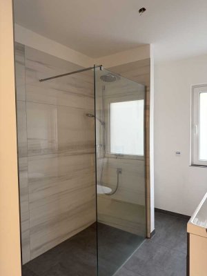 Moderne, freundliche 3,5-Zimmer-Wohnung mit Balkon in Siegburg