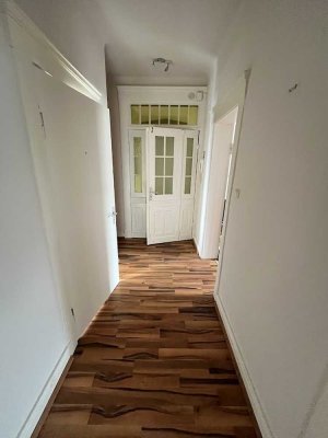 Zentral in Neumünster - geräumige 3 Zimmer Wohnung