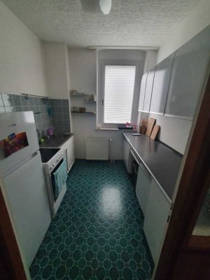 Geschmackvolle, modernisierte 1-Raum-Wohnung mit Balkon und EBK in Bielefeld