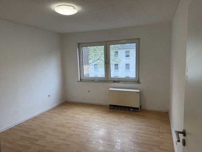 Gepflegte 2-Zimmer-Wohnung im 2. OG mit Balkon in Bottrop-Lehmkuhle
