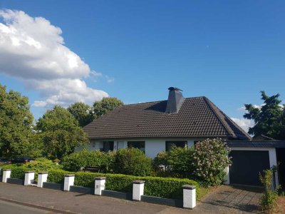 RESERVIERT                                        Von Privat an Privat / WOHN - BÜRO-EINFAMILIENHAUS