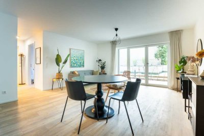 ***Lichtdurchflutete NEUBAU Wohnung mit großem Balkon