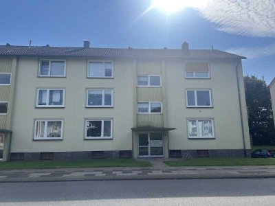 Charmante 2,5-Zimmer-Erdgeschosswohnung mit zwei Balkonen & Einbauküche – Innenstadtnähe!