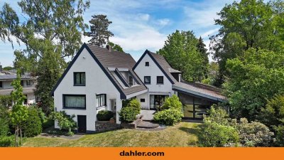 Isernhagen Süd: beeindruckende Villa im klassischen Stil!
