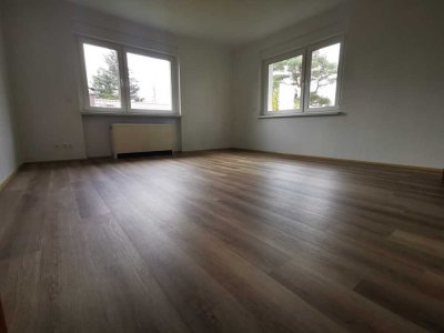 Sanierte Wohnung in ruhigem 2-Familienhaus