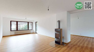Hell - Großzügig - Modernisiert: RMH mit Garten und Terrasse am Ettlinger Vogelsang