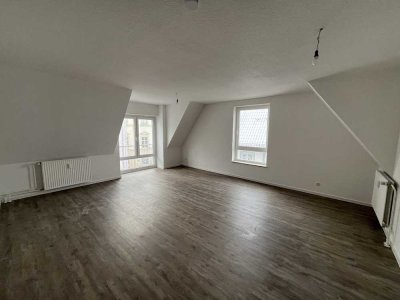 Hübsche Dachgeschosswohnung in super Lage!