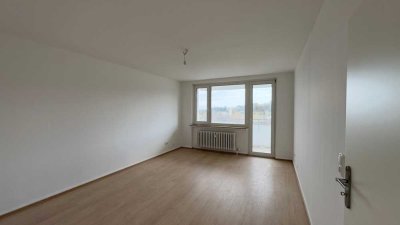 Exklusive, sanierte 5-Raum-Wohnung mit Balkon in Oberursel