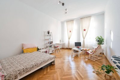 Wiener Charme - Altbauwohnung: Gepflegte 1-Zimmer-ETW in Margareten!