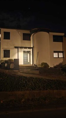 Stilvolles Reihenendhaus mit  Grundstück in Karlsruhe-Grötzingen