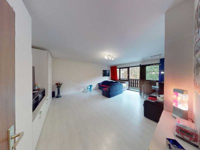 Helle 2-Zimmer-Dachgeschosswohnung mit Südostbalkon und Stellplatz - 7. OG